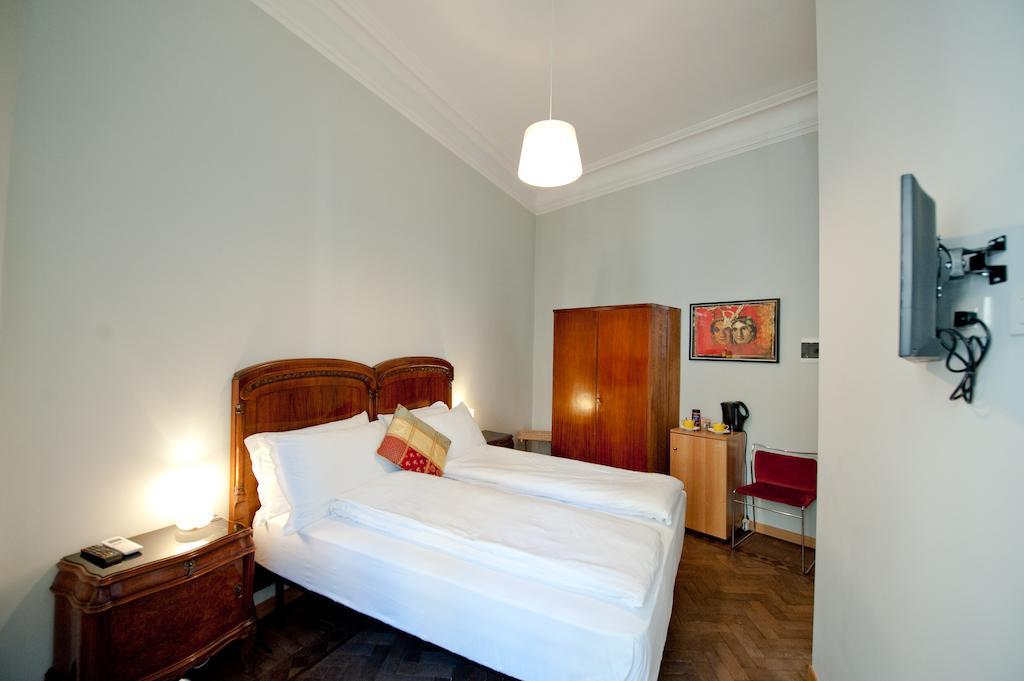 Cassiodoro19 Hotel Roma Quarto foto